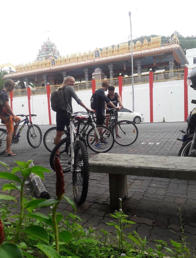 Хостел Motodorm Langkawi Куах Экстерьер фото